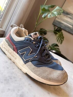 New Balance 997H in Indigo and Grey, mesh upper with burgundy suede 6.5M